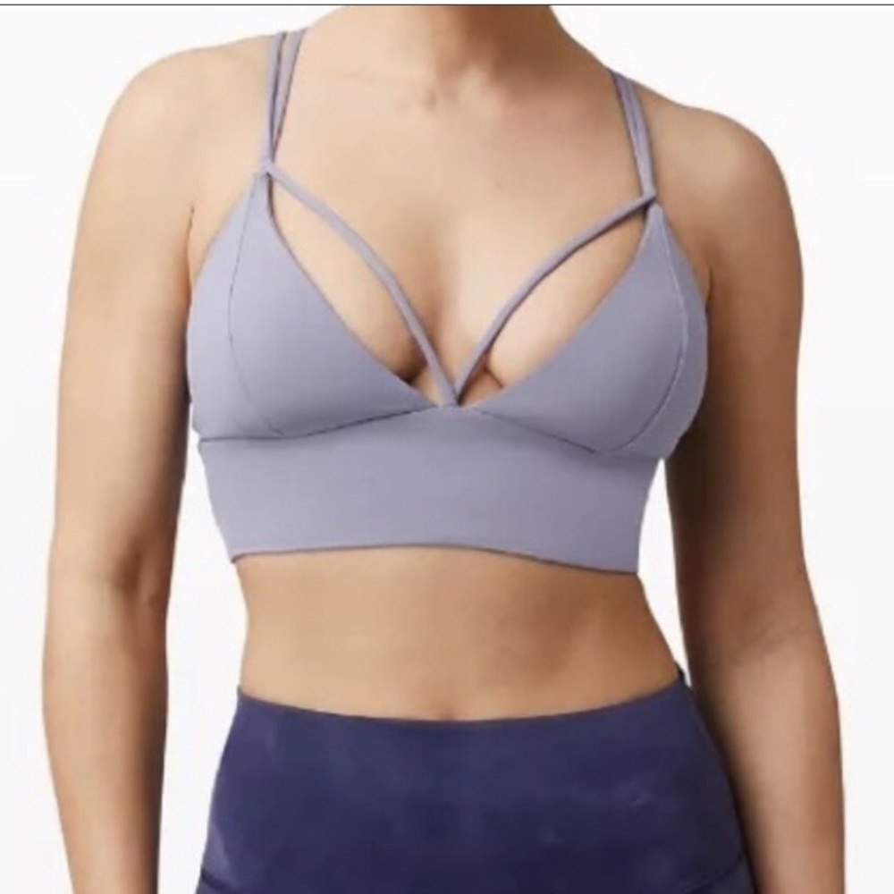 Lululemon pushing limits bra in lilac